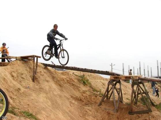 Rok około 2004, w powietrzu Michał Baniowski.